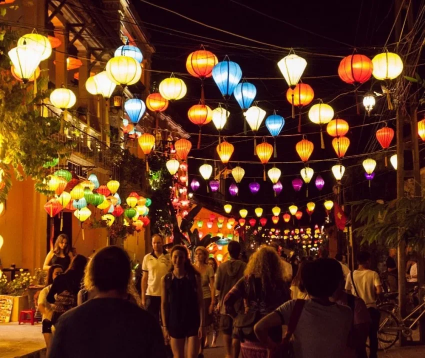 Chợ đêm Hội An